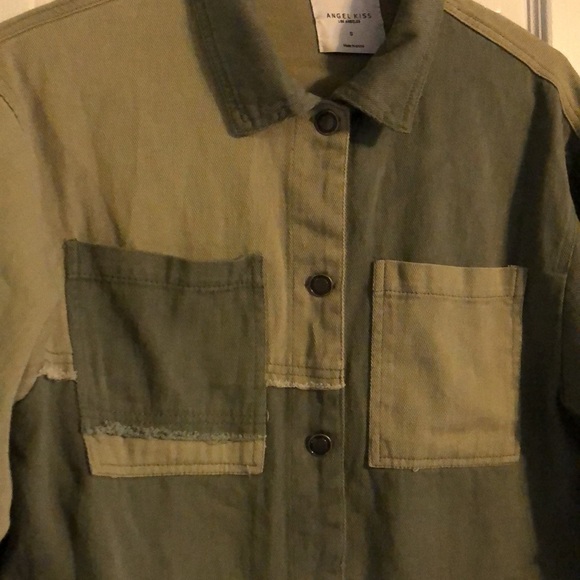 Angel Kiss Los Angeles Cropped Denim Utility Jacket in Color-block Army Green - Picture 4 of 8